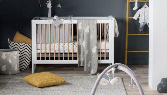 deco chambre bébé jaune moutarde
