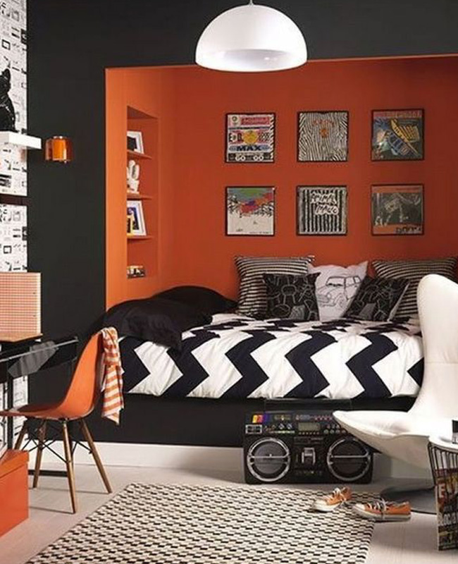 deco chambre garcon peinture orange noir