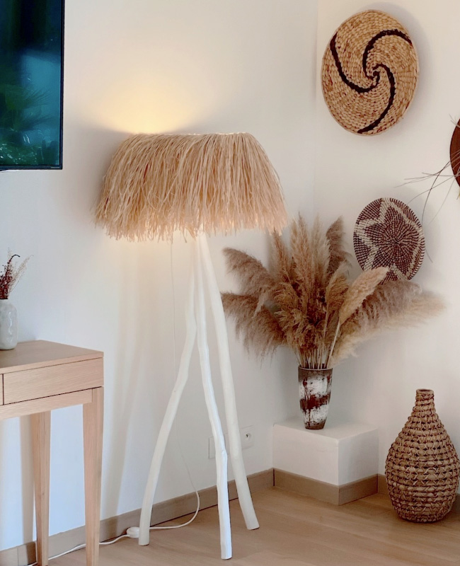 Lustre Raphia Ikea Hack : La lampe naturelle en raphia avec la lampe Tvarfot | My ...