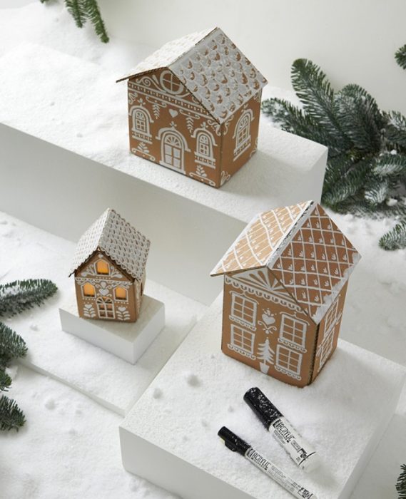 Chalet De Noël Lumineux En Bois - Décoration LED Miniature Pour Bureau, Étagère, Ambiance Féerique - 8