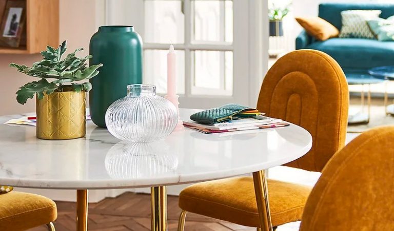 Une chaise jaune pour une déco colorée | My Blog Deco