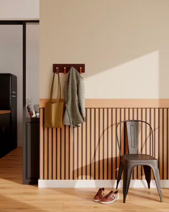 soubassement couloir tasseaux bois