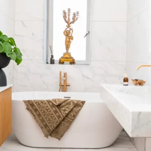 deco salle de bain dore