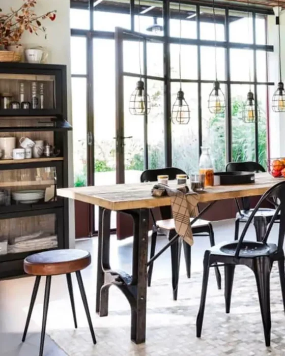 deco salle a manger industrielle metal
