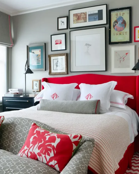 deco chambre chic gris rouge