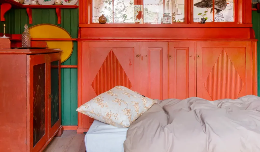 deco chambre scandinave rouge