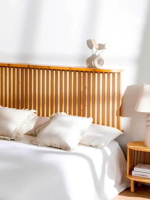 tete de lit tasseaux bois deco chambre zen