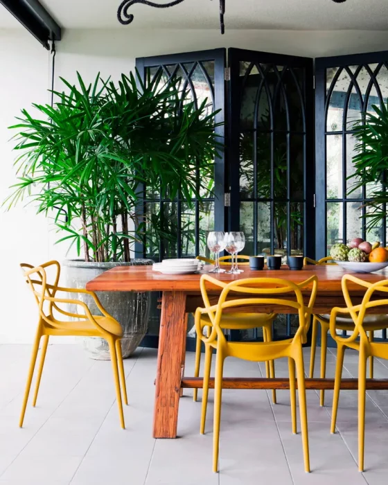 deco salle a manger moderne jaune moutarde