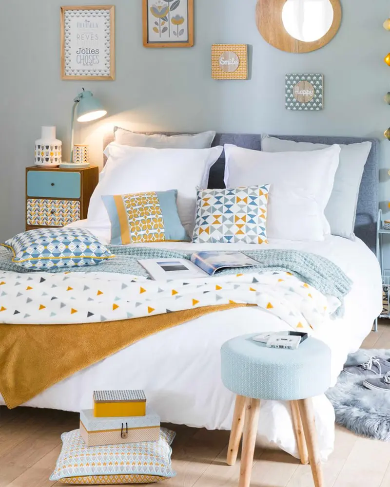 deco chambre scandinave jaune bleu