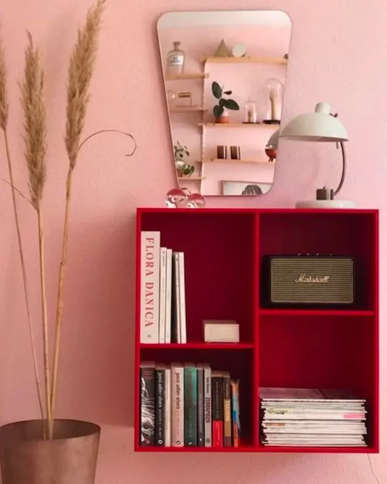 deco couloir meuble rouge rangement