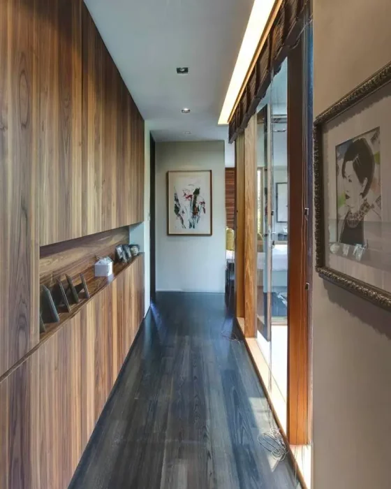 deco couloir zen mur bois