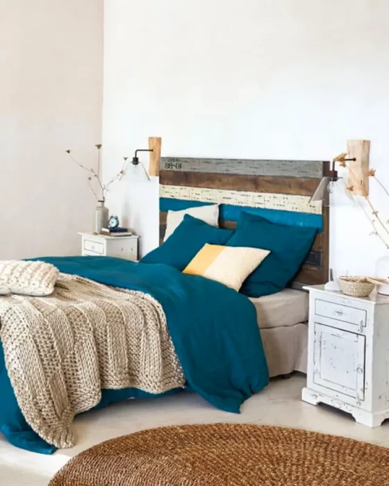 deco chambre campagne bleu canard bois
