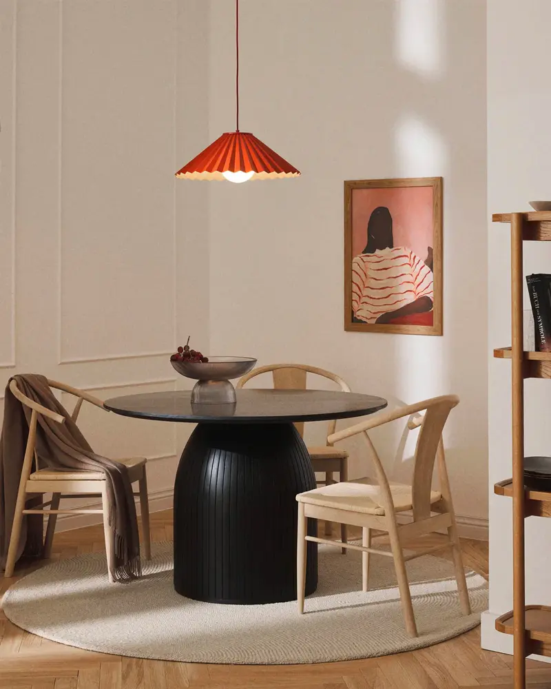 table a manger ronde marbre noir