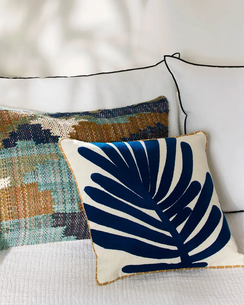 coussin vegetal bleu