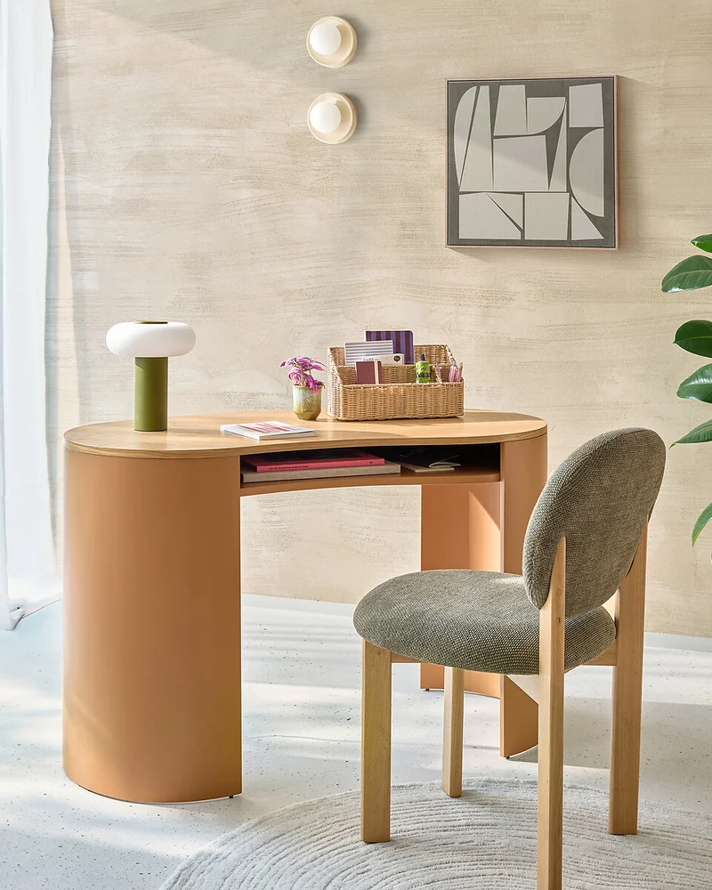 bureau forme organique avec rangement