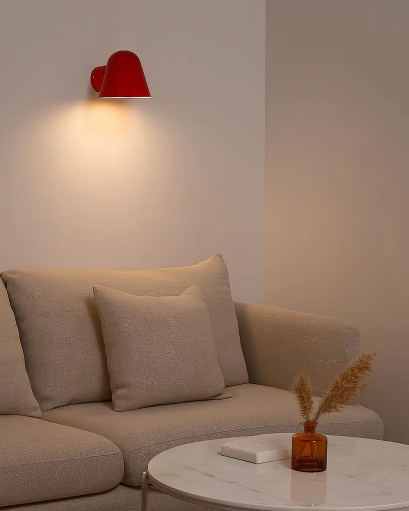 applique rouge moderne
