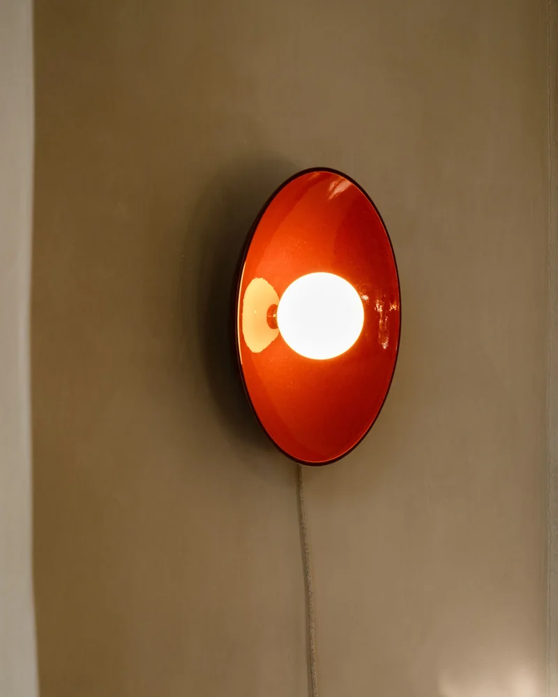 applique rouge ceramique
